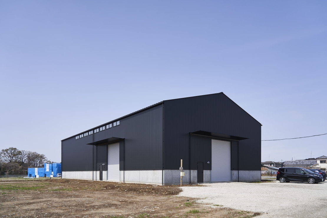 512㎡(約310帖)の無柱空間。全面に広がる木のあらわしが圧巻。