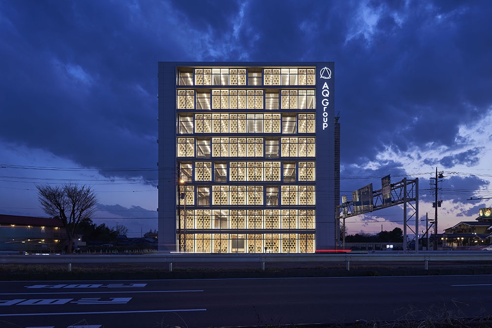 株式会社AQ Group純木造8階建て本社ビル