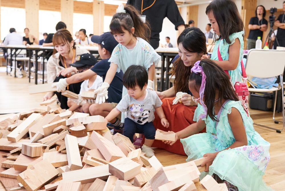 廃材を使った木育フェス
